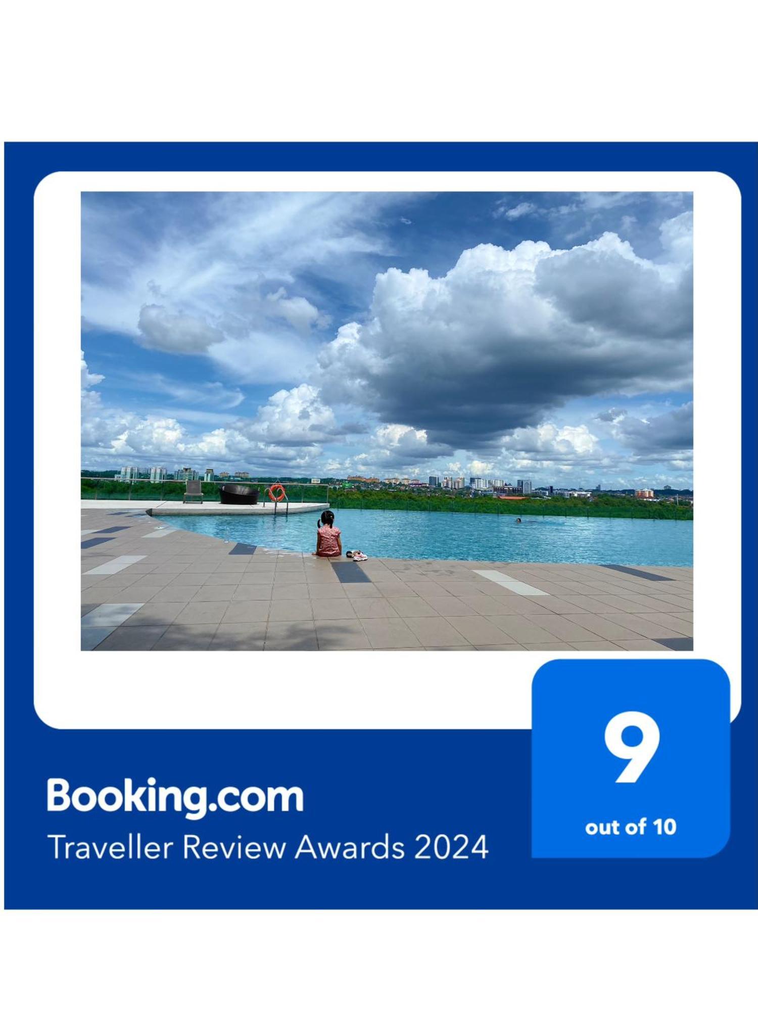 Homenest Jb City Poolview Suite By Cozy Home Johor Bahru Dış mekan fotoğraf